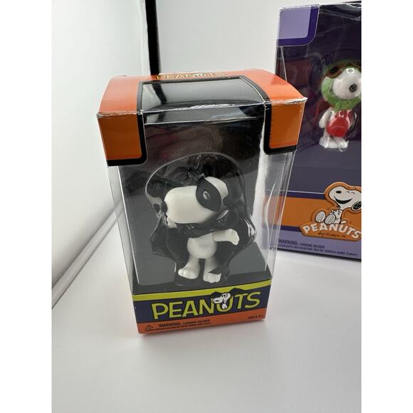 Set of 3 Forever Fun Peanuts Snoopy Halloween Figurines Pirate Masked Marvel Bar - Picture 7 of 10